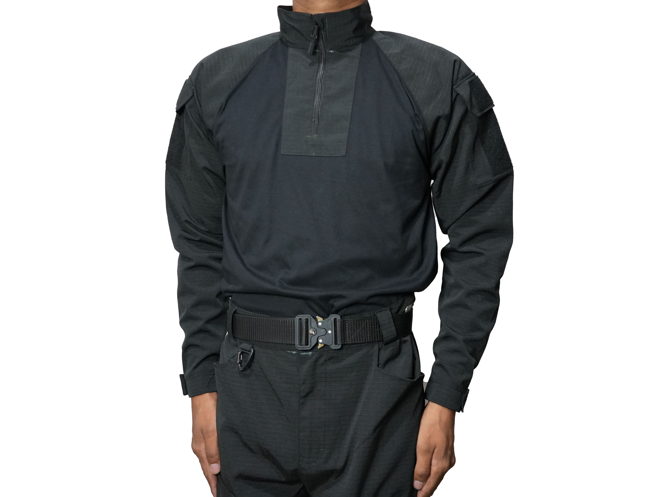 Buzo táctico negro